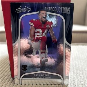 Absolute Football Skyy Moore Rookie Card